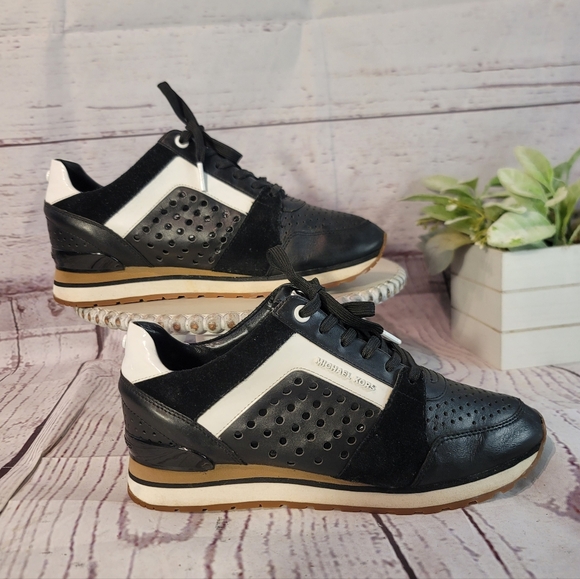 Michael Kors Shoes - Michael Michael Kors Billie Trainer Womens Sneakers Size 8.5